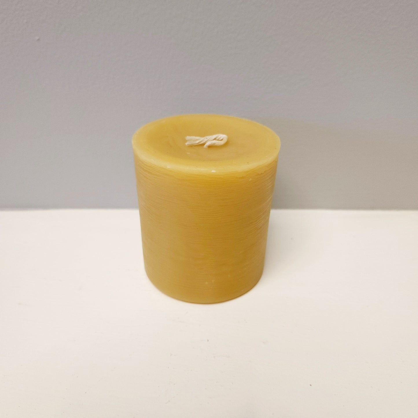 Pure Australian Beeswax Pillar Candle 50+ hour burn time