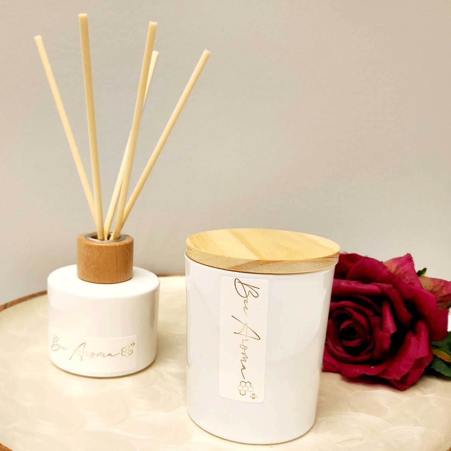 BEE AROMA gift pack - candle and diffuser set