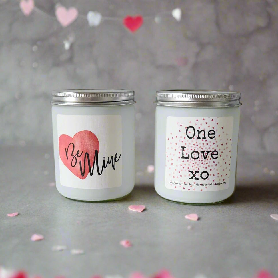 Bee Mine Valentines scented gift candle