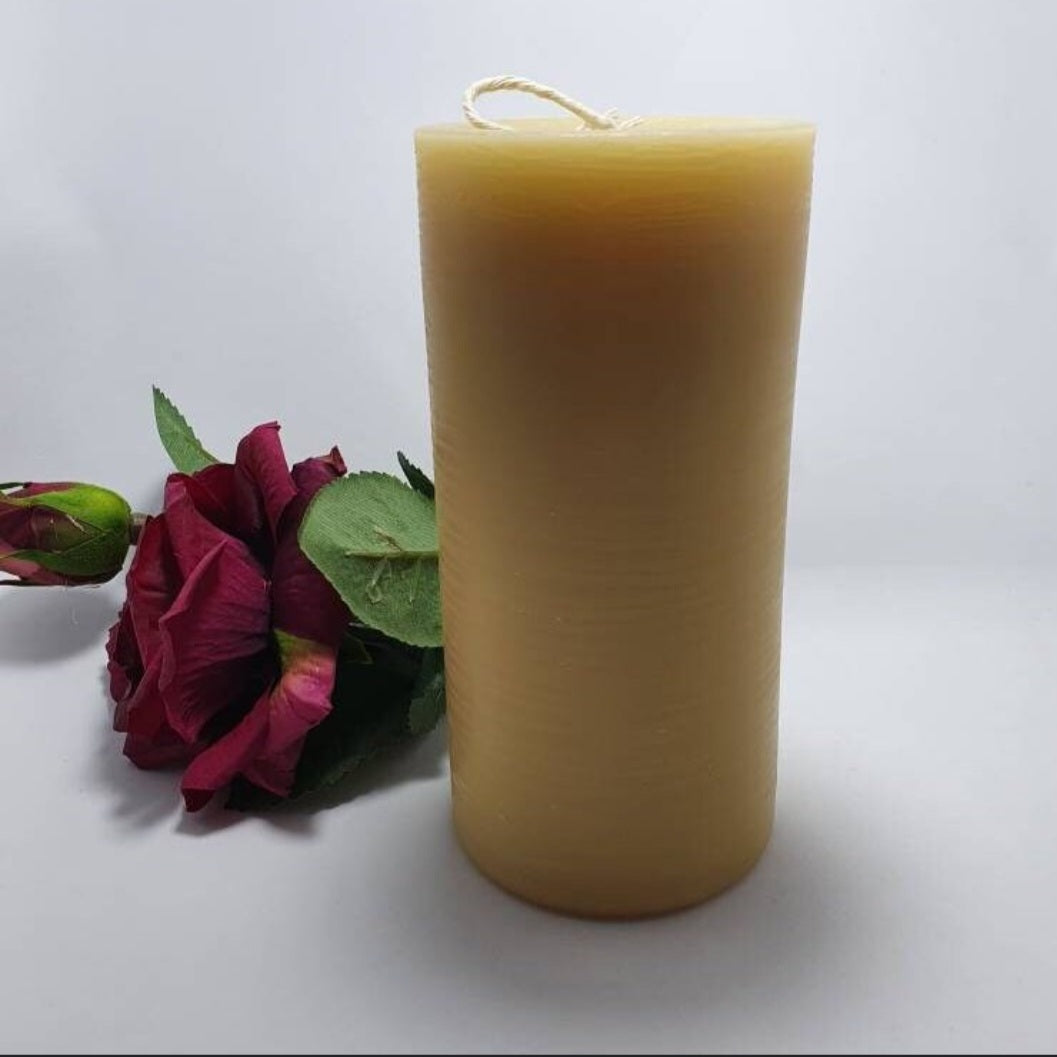 Australian beeswax  column |  pillar candle 15cm - 100 hour burn