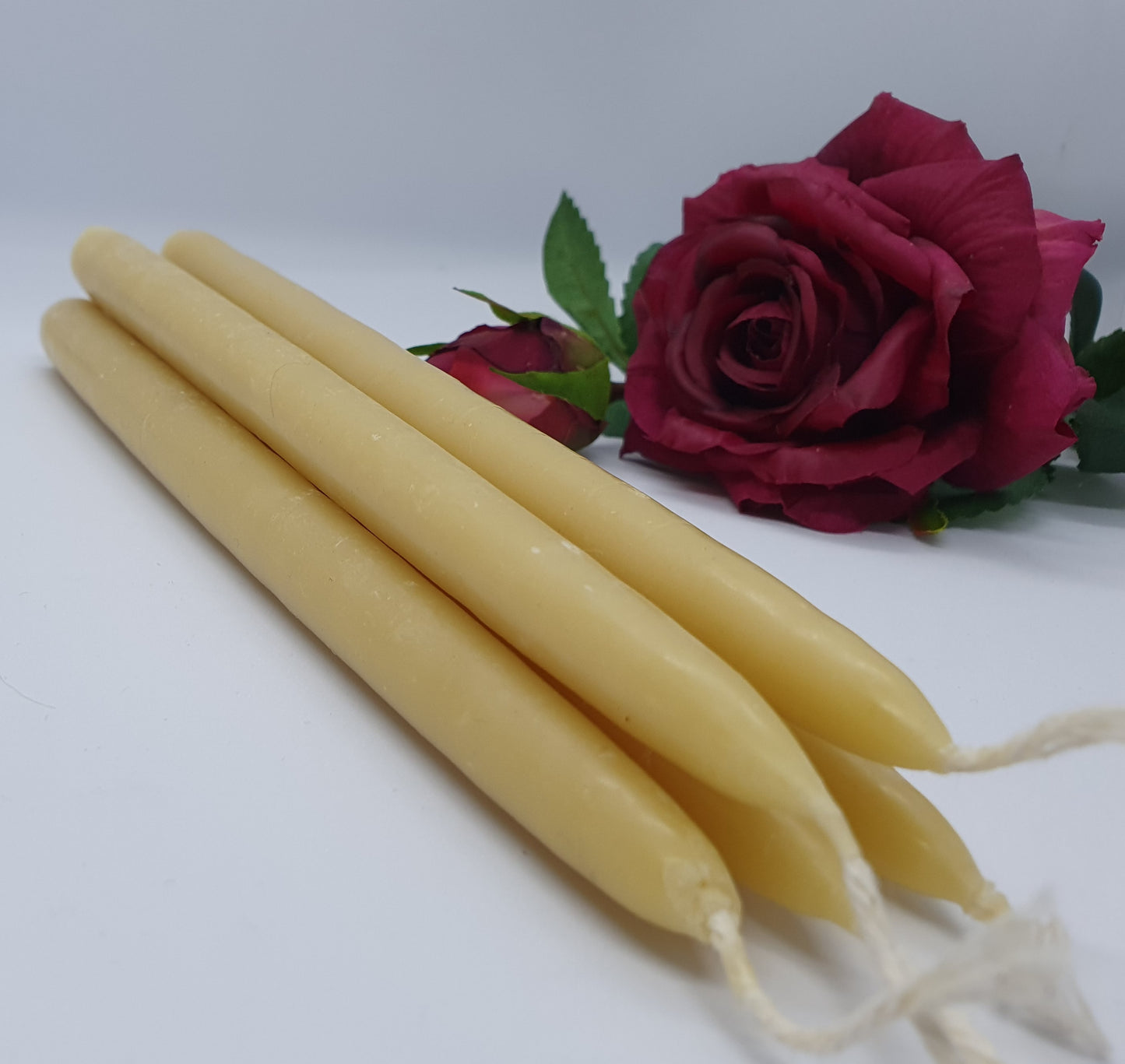 Australian Pure Beeswax Taper Candles 25cm 6+ hour burn time